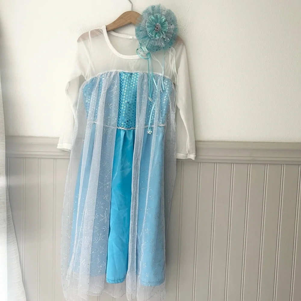 Princess Elsa Halloween Girls 5/6 Costume Frozen Dress with Wand